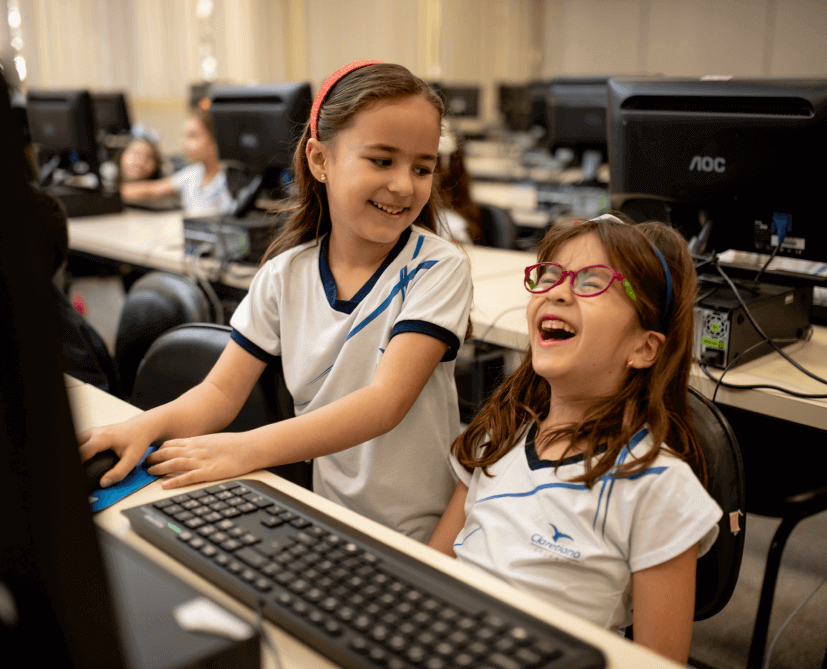 Ensino aliado à tecnologia